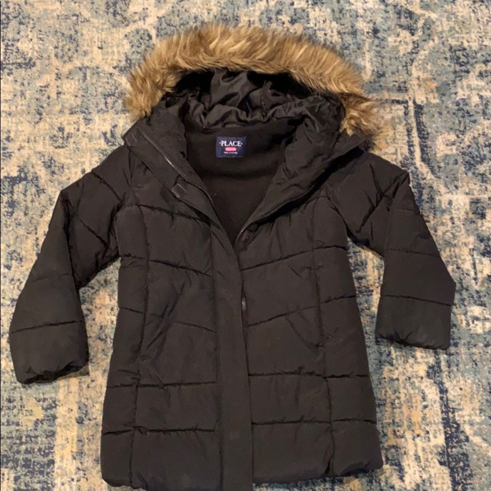 Girls black puffer coat. Size 7/8.